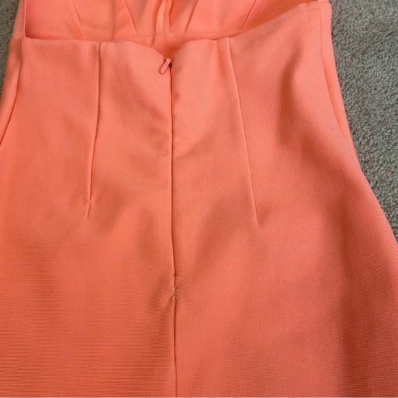 WOW couture peach halter bodycon bandage dress - Picture 4 of 12